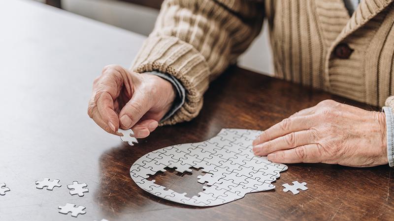 Prof. Dr. Osman Müftüoğlu uyardı: Dikkat, Covıd-19 Alzheimer’ı tetikleyebilir