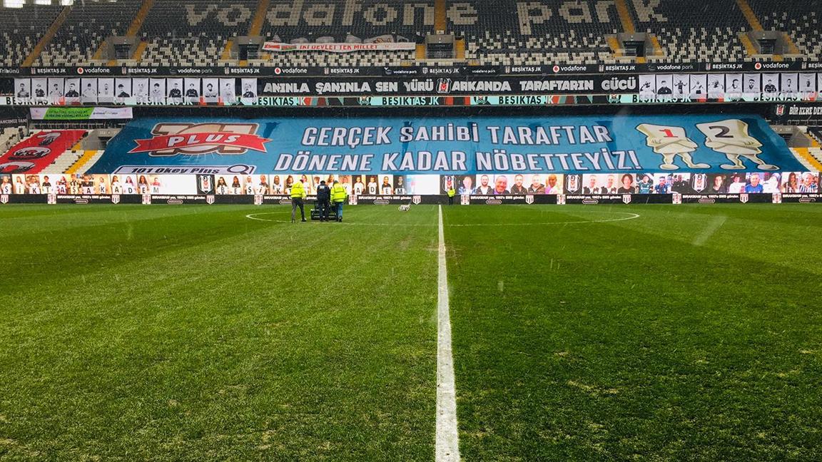 Derbiye saatler kaldı; Vodafone Park’ın zemini geçer not aldı  