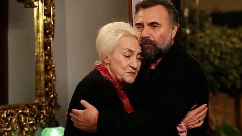 Oktay Kaynarca, beynindeki tümör nedeniyle Eşkıya Dünyaya Hükümdar Olmaz'a veda eden Sabina Toziya'nın sağlık durumu hakkında bilgi verdi