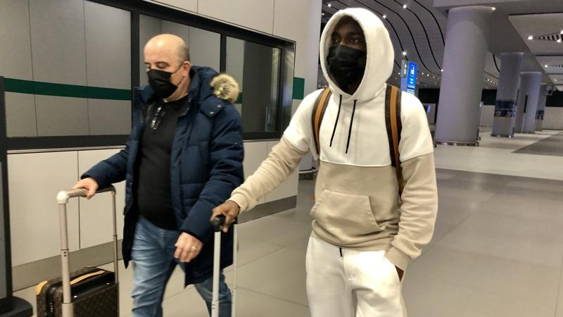 Galatasaray'ın yeni transferi Onyekuru İstanbul'da