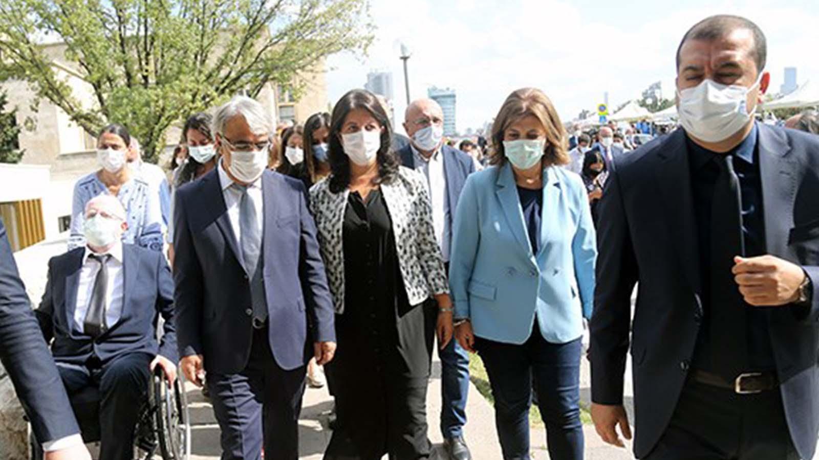 HDP, yeni bir mücadele kampanyası başlatıyor: Tecrit, açlık grevleri, Kobani davası ve AİHM kararı