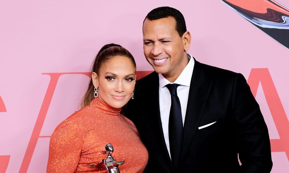 Jennifer Lopez ve Alex Rodriguez ayrılığı duyurdu 