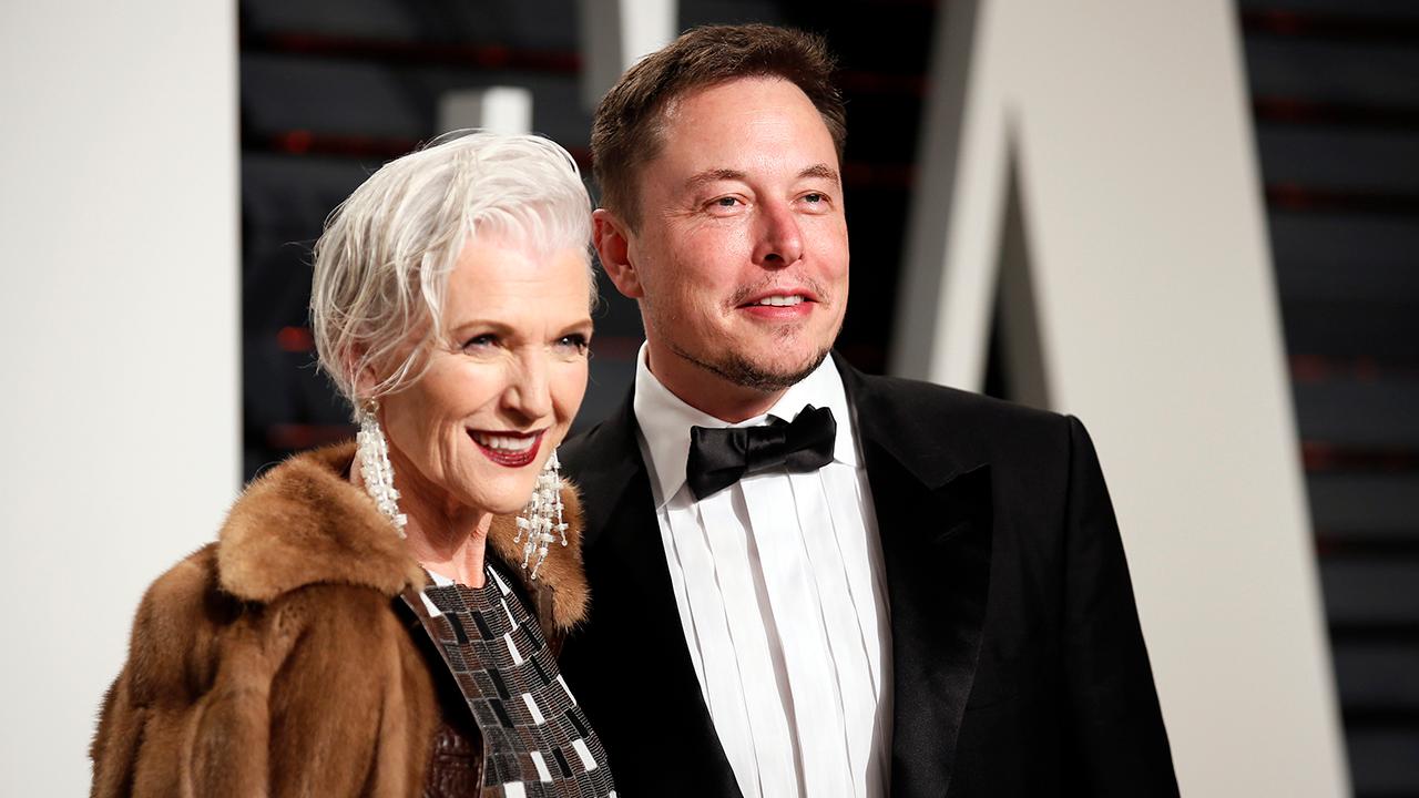 Elon Musk'ın annesi Maye Musk TikTok'ta: 72 yaşında olmak harika!