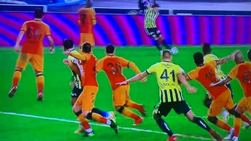 Fenerbahçe'den ofsayt tepkisi: Göz VAR izan VAR; ofsayt yok!