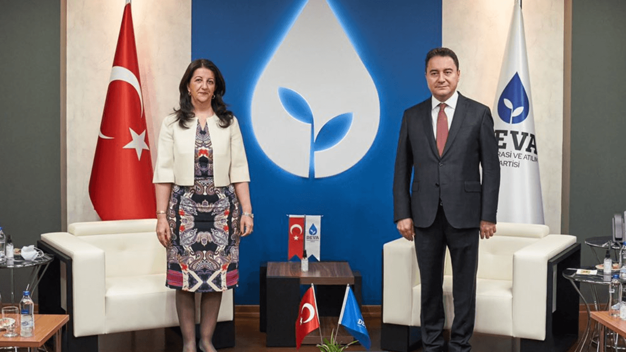 Pervin Buldan'dan Ali Babacan'a ziyaret