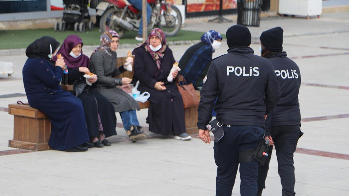 Nüfusa oranla vaka sayısında artış yaşanan Tokat'ta yeni kısıtlama kararları alındı 