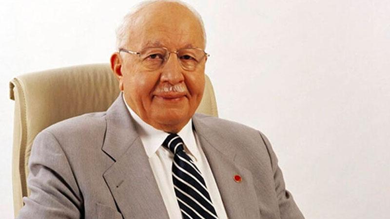 Yeni Şafak yazarı Orakoğlu: 28 sürecinde Necmettin Erbakan'a küfür eden emekli Tümgeneral Osman Özbek kesinlikle yargılanmalı