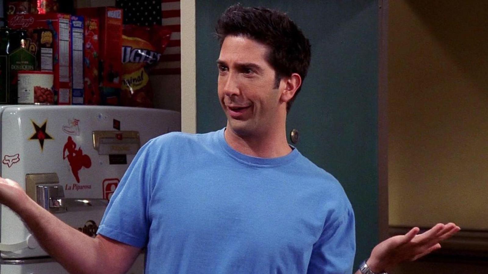 Friends'in Ross'u David Schwimmer, özel bölümü ne zaman çekeceklerini açıkladı