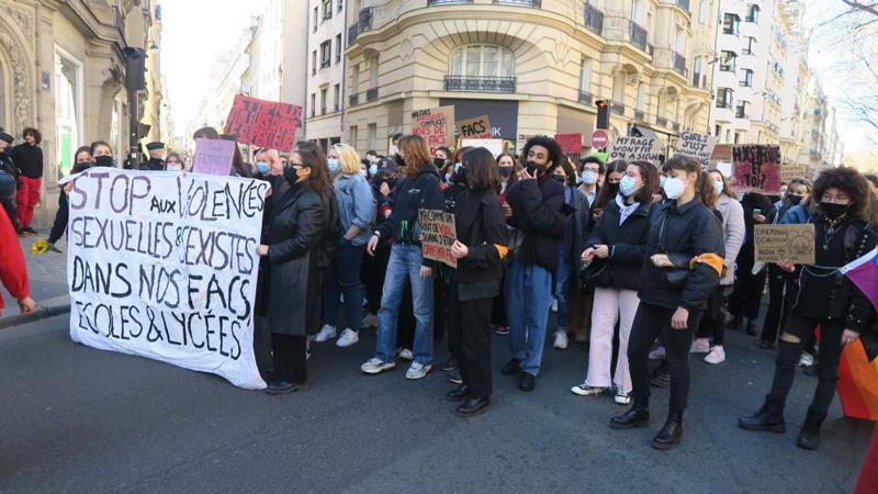 Fransa'da Sciences Po'daki cinsel saldırı ifşaları sonrası protesto