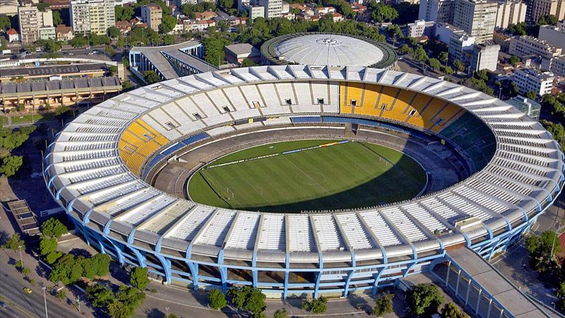 Maracana Stadyumu'na Pele'nin adı veriliyor