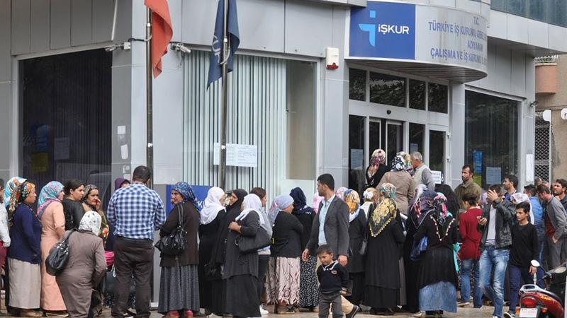 Adıyaman'da 6 kişilik iş ilanına 3 bin 813 kişi başvuru yaptı