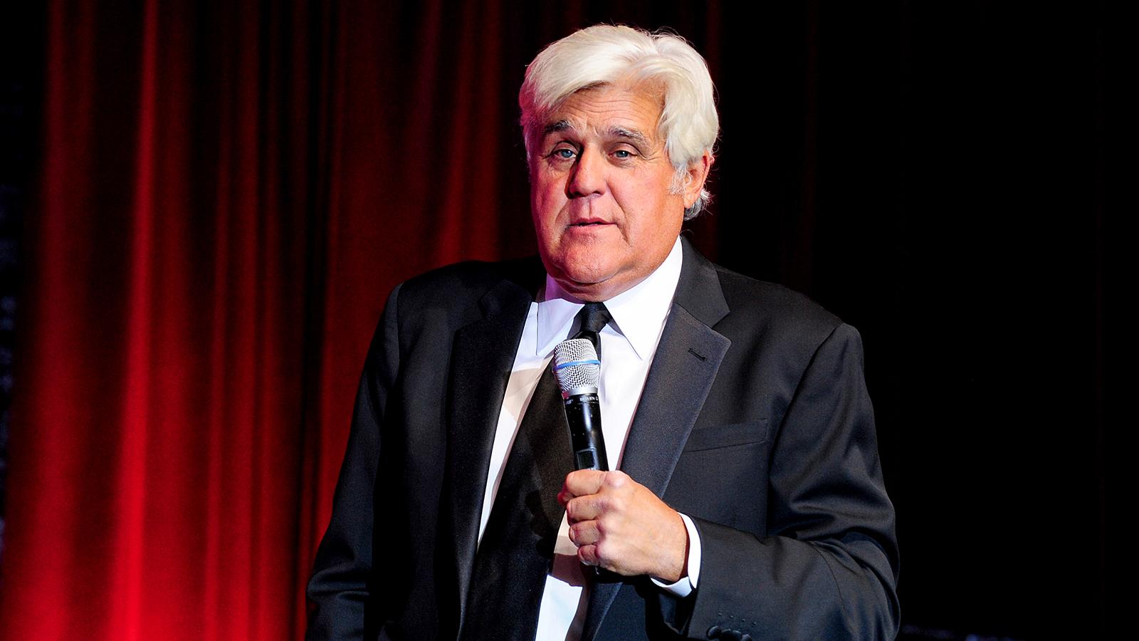 Jay Leno, evinde çıkan yangından iki ay sonra da motosiklet kazası geçirdi