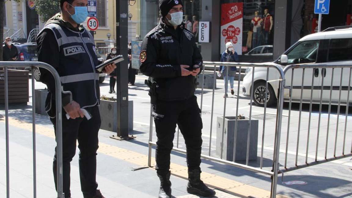 Samsun'da 14 pozitif vaka ve temaslı sokakta yakalandı