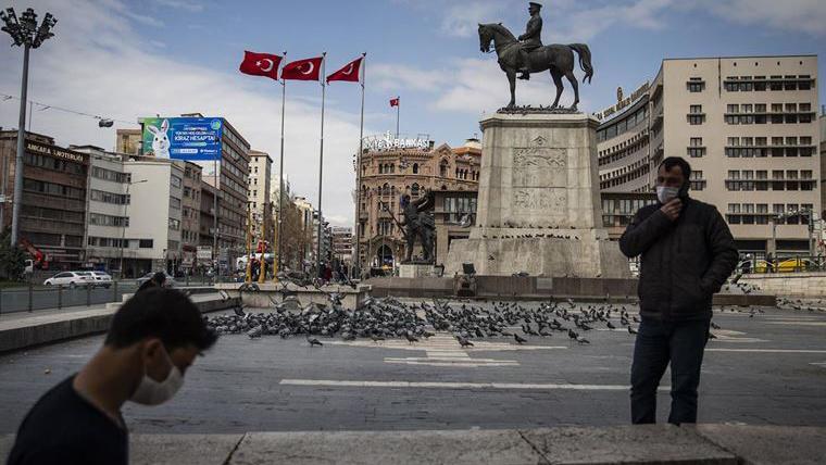 Ankara İl Sağlık Müdürü: Mart ayı öncesine göre 5 kata varan artışımız var, yoğun bakım doluluk oranımız yüzde 63