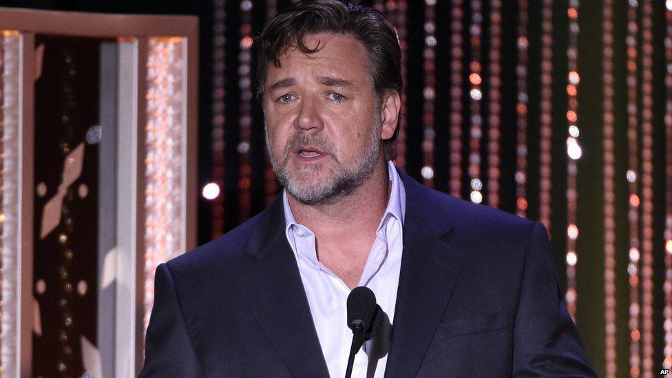 Russell Crowe'dan yeni film: Poker Face