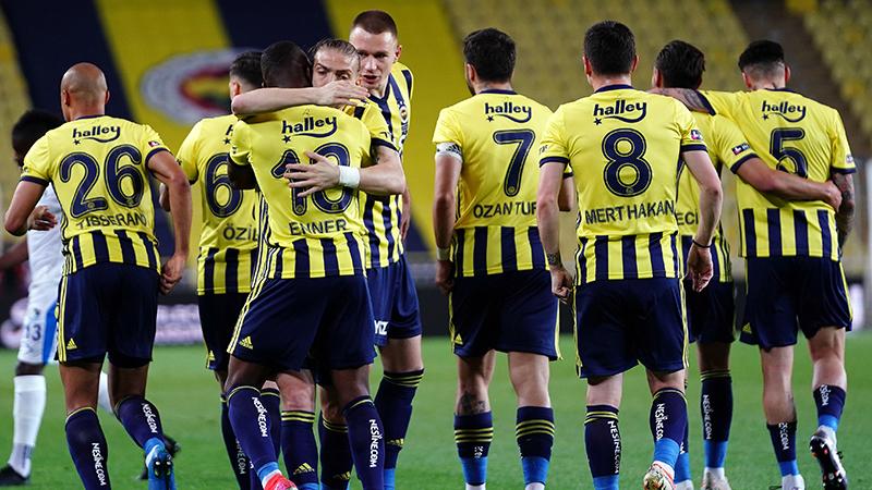 Fenerbahçe, deplasmanda Ankaragücü ile karşılaşıyor; işte muhtemel 11'ler ve maç notları