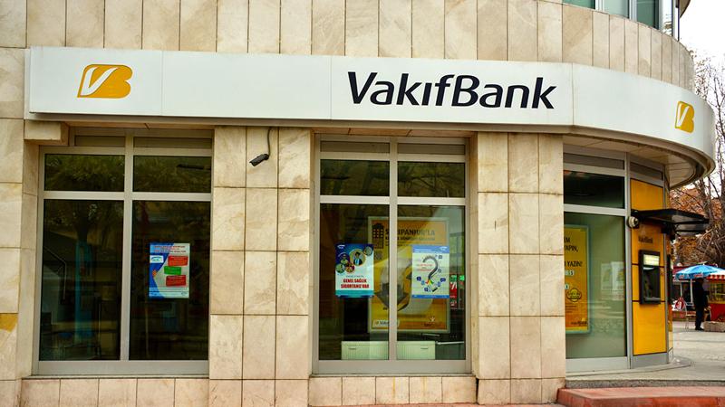 Kamu bankalarının kârında sert düşüş: Vakıfbank'ın kârı yüzde 56, Halkbank'ın yüzde 92 azaldı