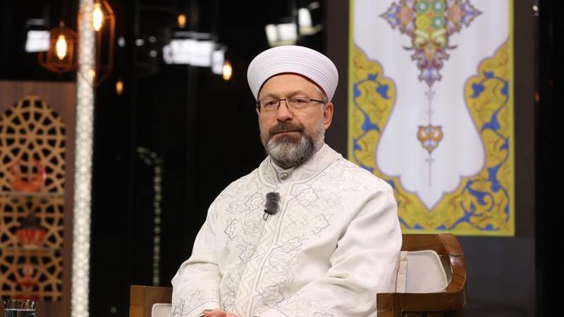 Diyanet İşleri Başkanı Erbaş: Yarın bütün camilerde Kudüs ve İslam beldeleri için dua edilecek