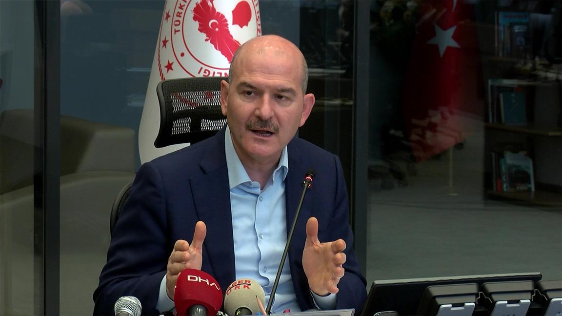 Karar yazarı Ahmet Taşgetiren: Yoksa Soylu vakası Ak Parti dünyası için de taşınmaz bir yük olarak mı görülüyor artık?