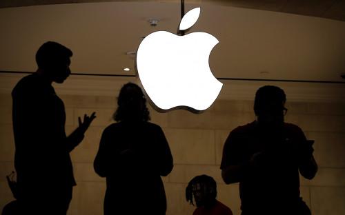 Apple, artan Koronavirüs vakaları nedeniyle ofislere dönüşü 2022'ye erteledi 