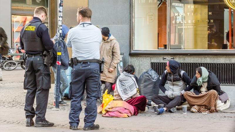 Danimarka, Suriyeli mültecileri ülkelerine göndermek için harekete geçti