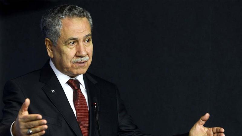 Bülent Arınç'tan "Sedat Peker" yorumu: Lohusa kadınların bile tutuklandığı, çocuklarıyla beraber cezaevinde kaldığı bir Türkiye'de gereği yapılacaktır herhalde