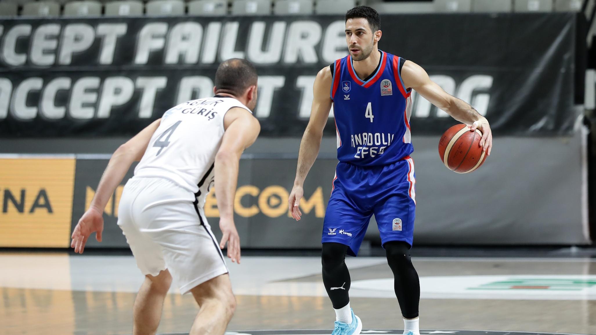 Anadolu Efes finale yükseldi