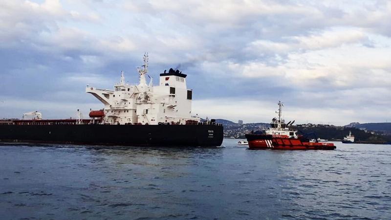 İstanbul Boğazı'nda tanker tehlikesi; sahile 300 metre kala durduruldu