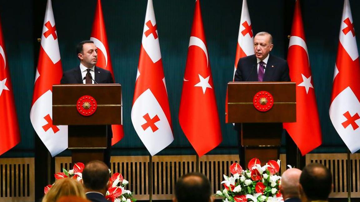 Cumhurbaşkanı Erdoğan: Azerbaycan-Gürcistan-Ermenistan veya Türkiye-Azerbaycan-Gürcistan iş birliğine Türkiye olarak varız