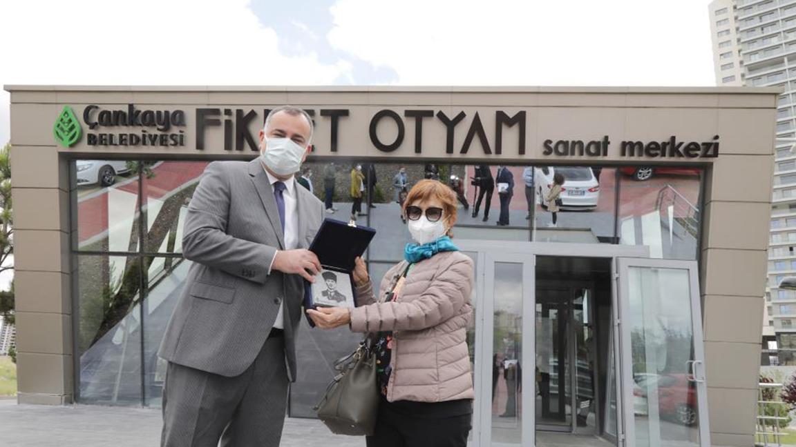 Fikret Otyam Sanat Merkezi kapılarını sanatseverlere açıyor