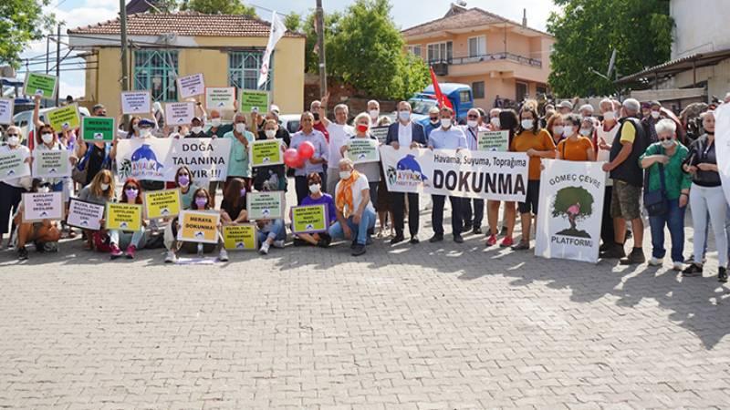 Ayvalık halkı: Mera alanı maden şirketi tarafından atık sahası olarak kullanılmak isteniyor; "BİLFER köyümüzden elini çek! Burayı terk et"