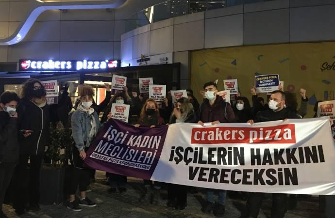 Crakers Pizza işçileri, ödenmeyen maaşlarını istedi: deme planına uymadılar, işçilerin hakkını vermediler, tüm süreci bir oyalama olarak sürdürdüler