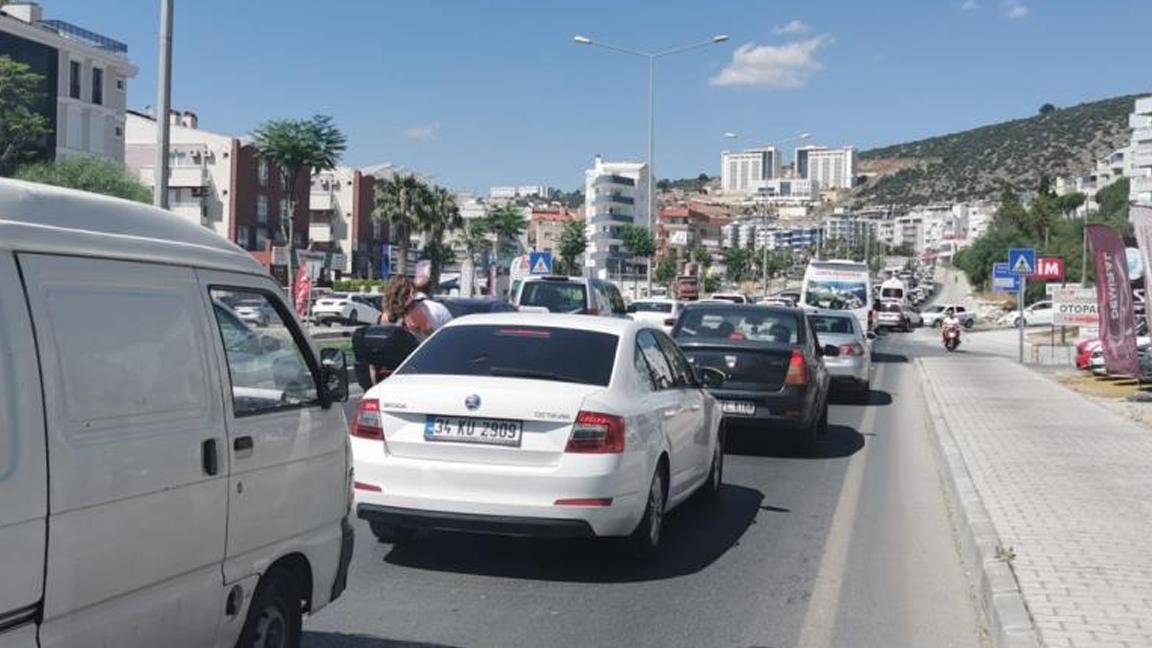 Kuşadası’nda hafta sonu yoğunluğu