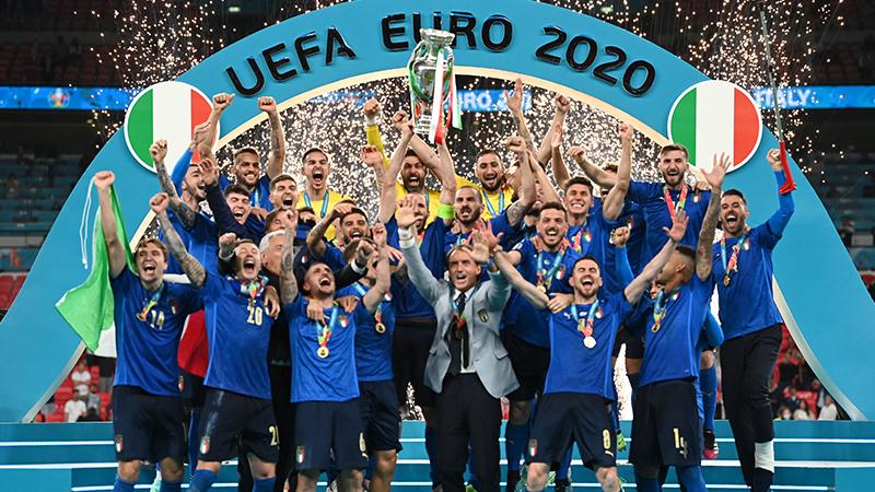 EURO 2020'de şampiyon İtalya 