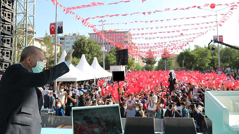 Karar yazarı Mehmet Ocaktan: AK Parti, toplumun farklı kesimlerinden gelmesi muhtemel oylardan umudunu tümden yitirmiş bulunuyor