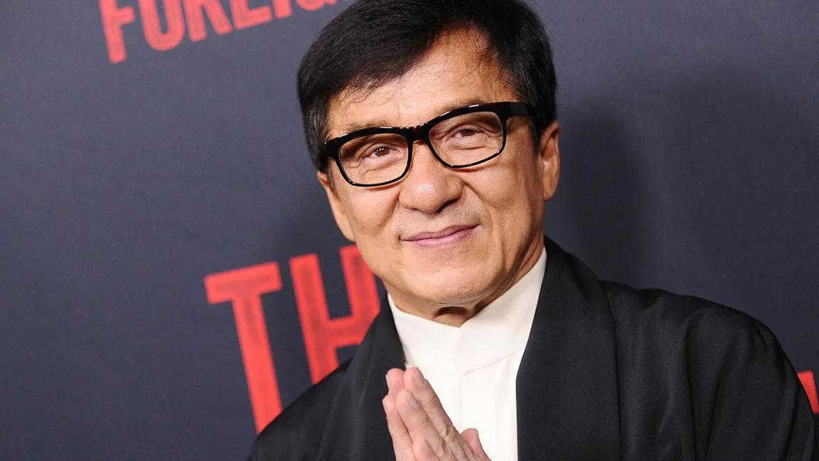 Jackie Chan: Çin Komünist Partisi üyesi olmak istiyorum