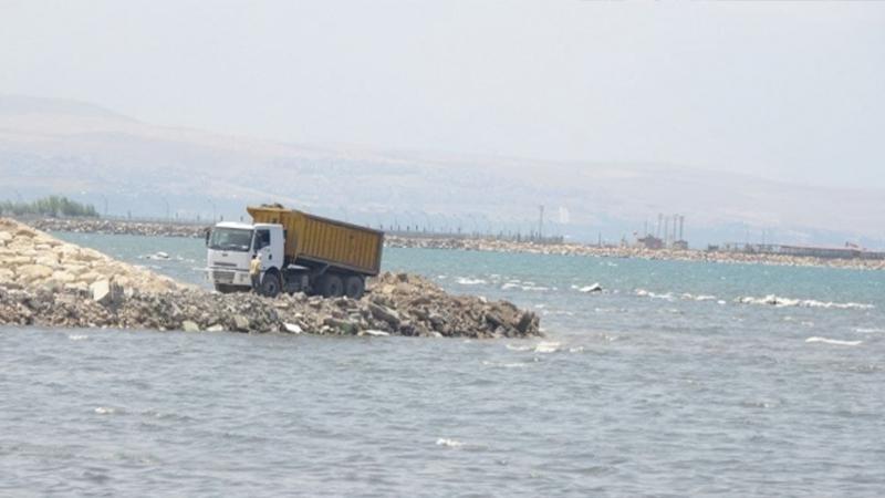 Güzelliği ile NASA fotoğraf yarışmasını kazanmıştı; Van Gölü moloz ve hafriyatla dolduruluyor 