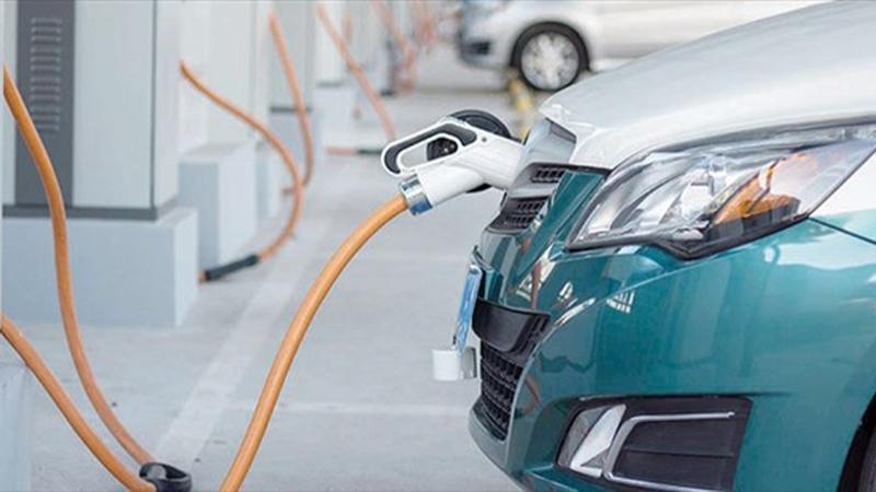 Türkiye'de elektrik motorlu ve hibrit araç satışı 4 kat arttı