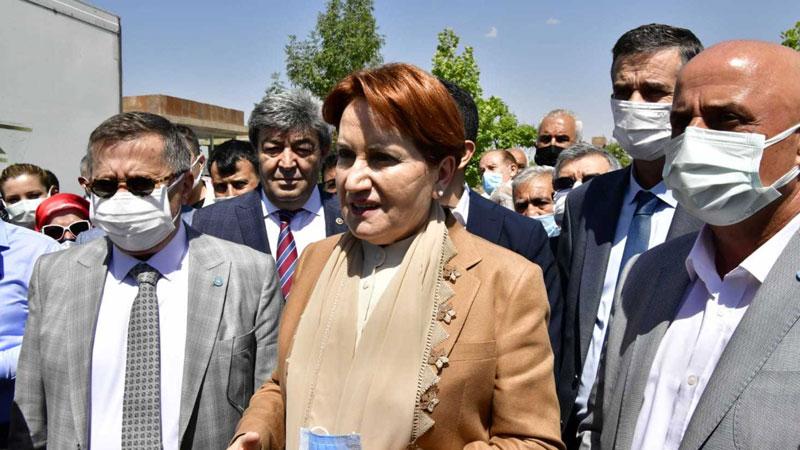 Akşener