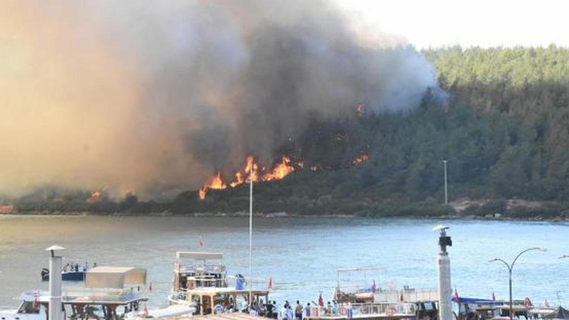 Sağlık Bakanı Koca: Marmaris ve Bodrum’daki orman yangınlarında bir kişi hayatını kaybetti