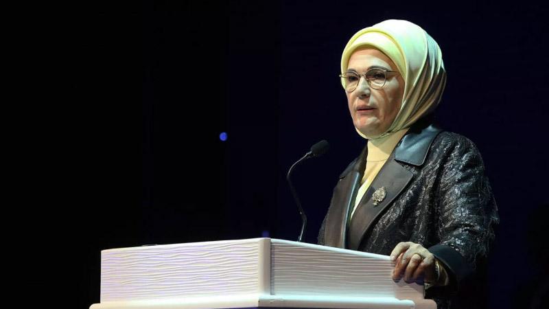 Emine Erdoğan: Nerede insan, kadın ve çocuk hakları ihlal ediliyorsa kalbimiz orada atmalıdır