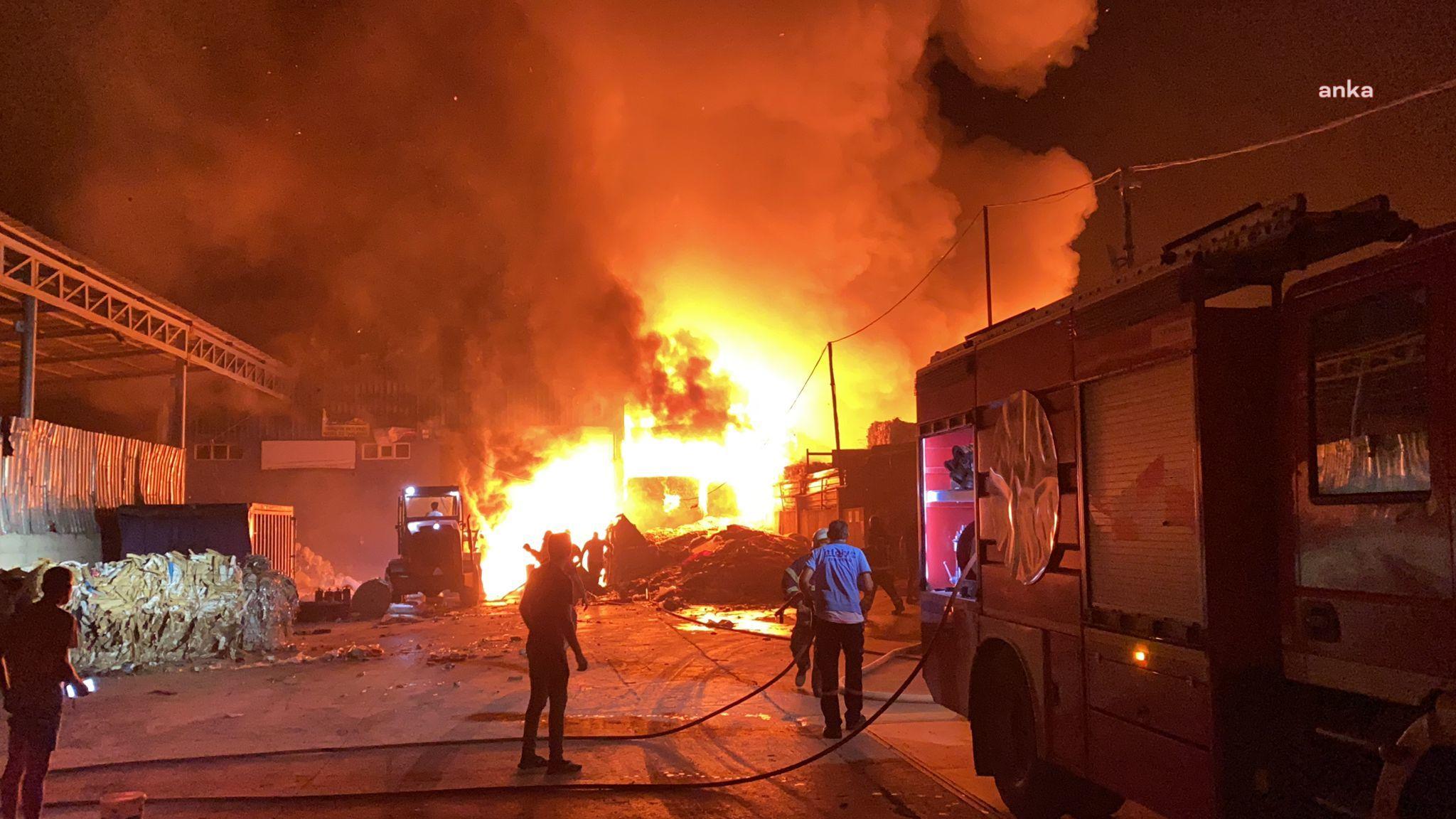 Tekirdağ Ergene'deki geri dönüşüm fabrikasında yangın çıktı