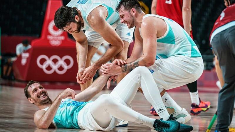 Dragic ve Doncic şov yaptı; Slovenya yarı finale yükseldi 