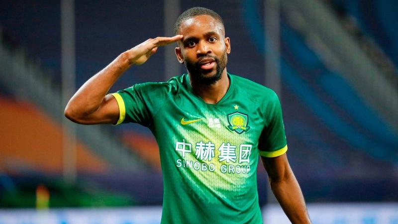 Fenerbahçe ve Trabzonspor, Cedric Bakambu'nun peşinde 