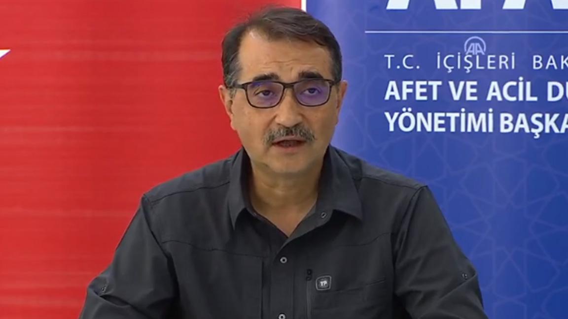 Sözcü yazarı: Başkanlık sistemiyle ne kadar hızlı karar alındığını tüm benliğinizle hissediyor musunuz; Enerji Bakanı eminim hissediyor!