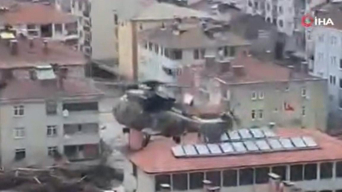 MSB: Sinop ve Kastamonu'da mahsur kalan 353 vatandaş, TSK'ya ait helikopterle tahliye edildi