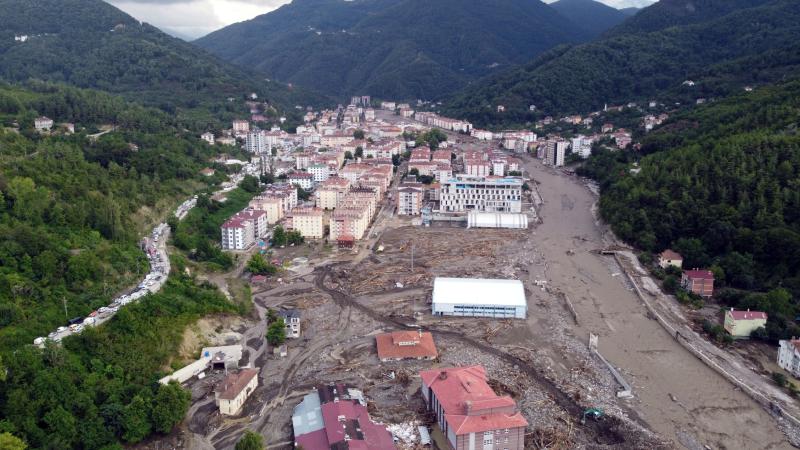 Bakan Dönmez: Bartın, Sinop ve Kastamonu'da afetzedelerin fatura ödemelerini 3 ay erteliyoruz