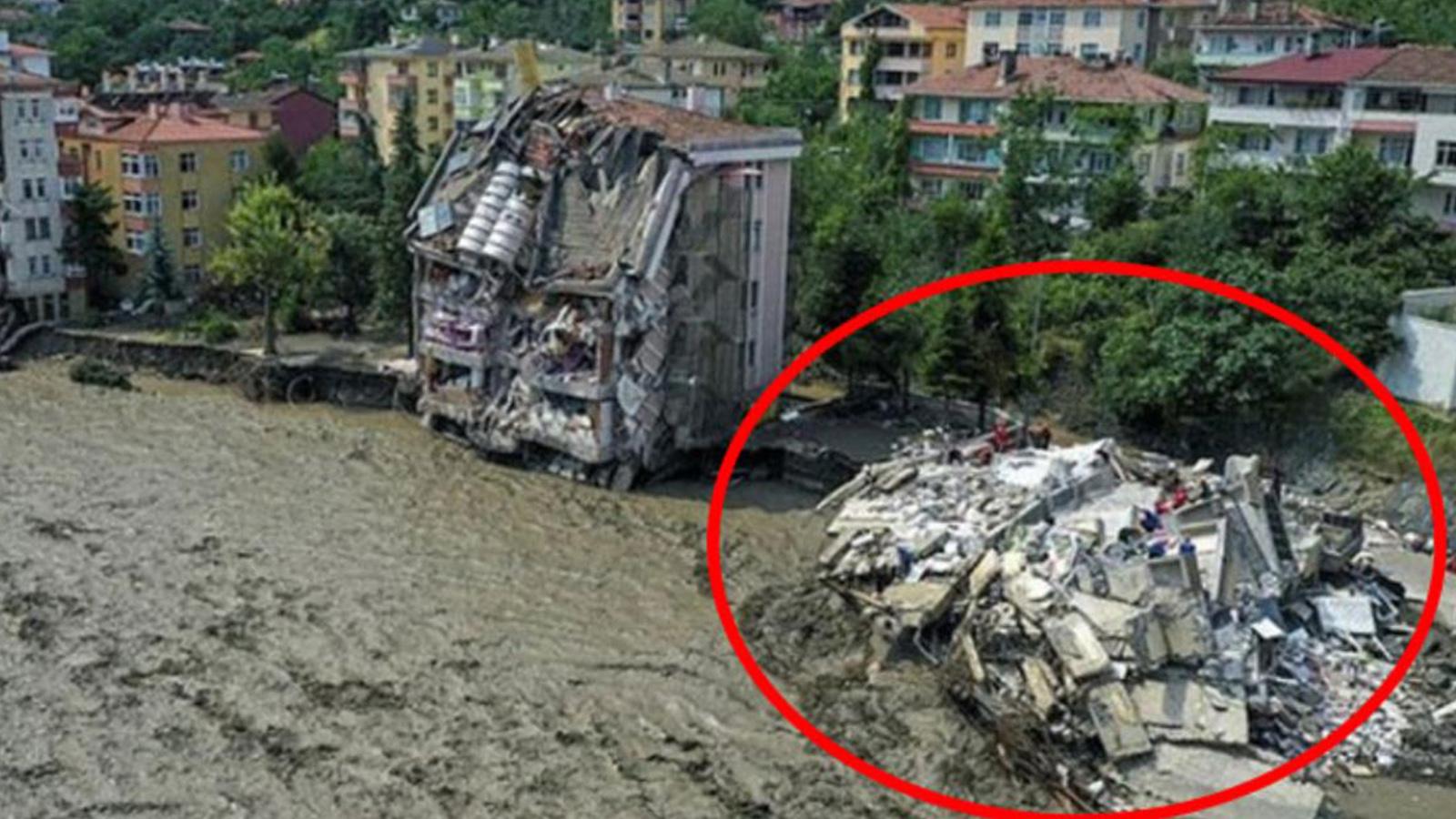 Sel felaketinde çöken Ölçer Apartmanı’ndaki Senanur'un abisi ile mesajlaşmaları ortaya çıktı: Mert yardım çağır, çok korkuyorum; bina çöküyor!