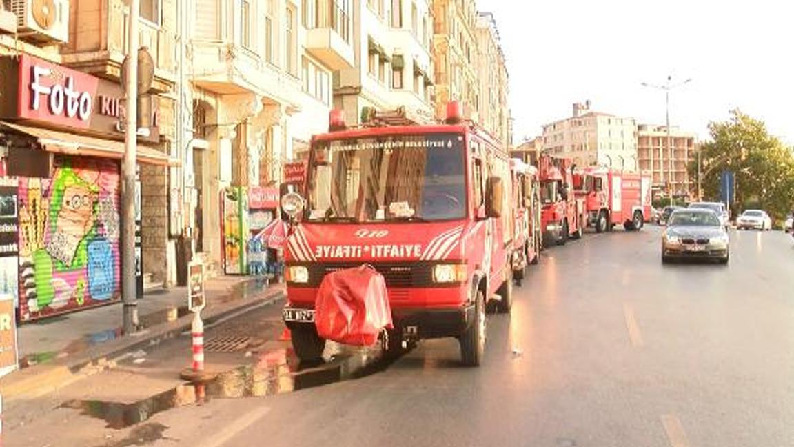 Beyoğlu'nda 7 katlı otelde yangın