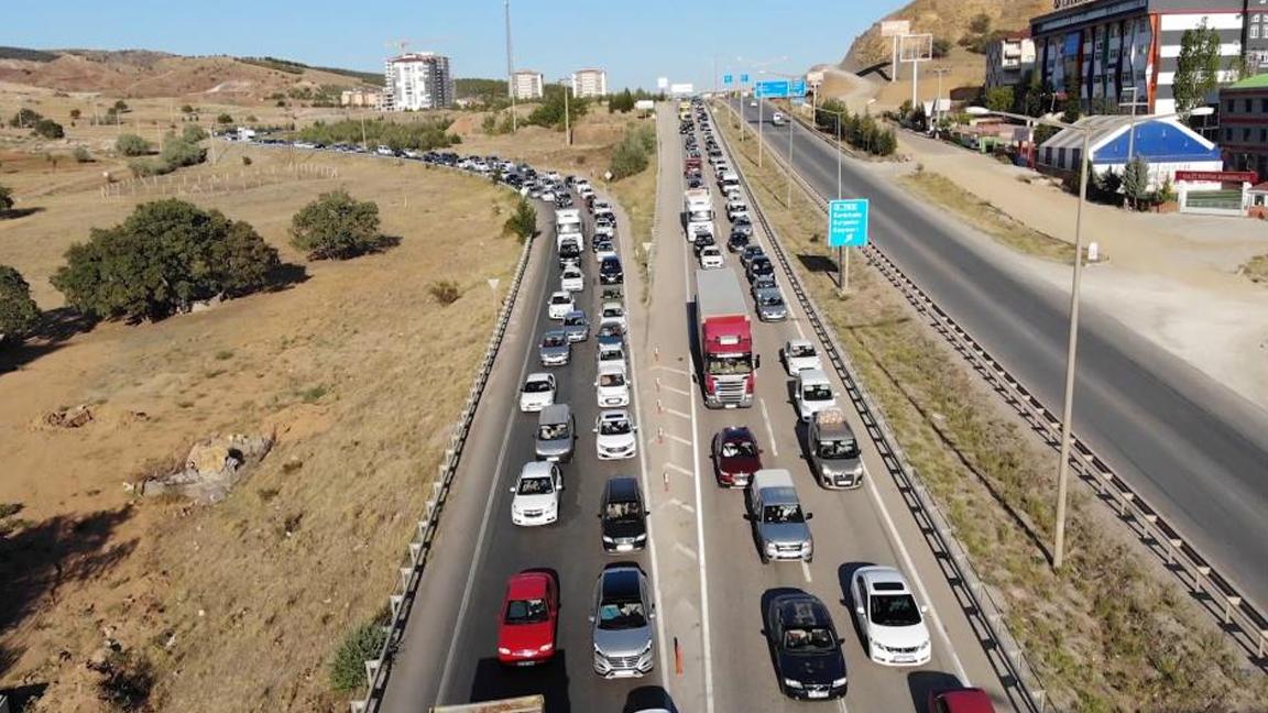 "Kilit kavşak" Kırıkkale'de yoğunluk 